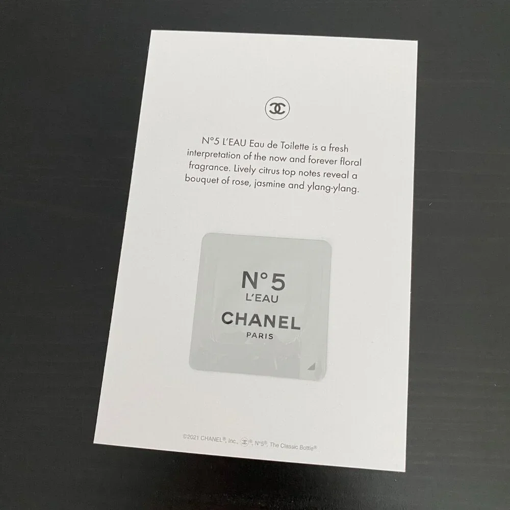 Chanel 5-pc blotter single use samples